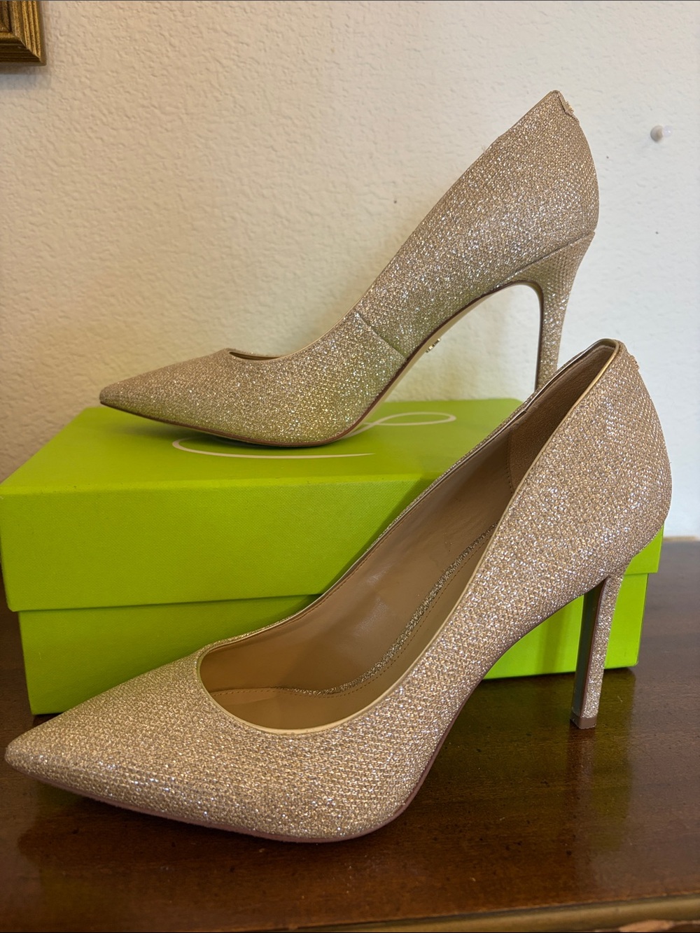 Sam Edelman Hazel Sparkling Champagne Pointed-Toe Stiletto Pumps 8.5 Wide